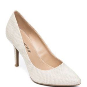 THE LIMITED Tatum Pump